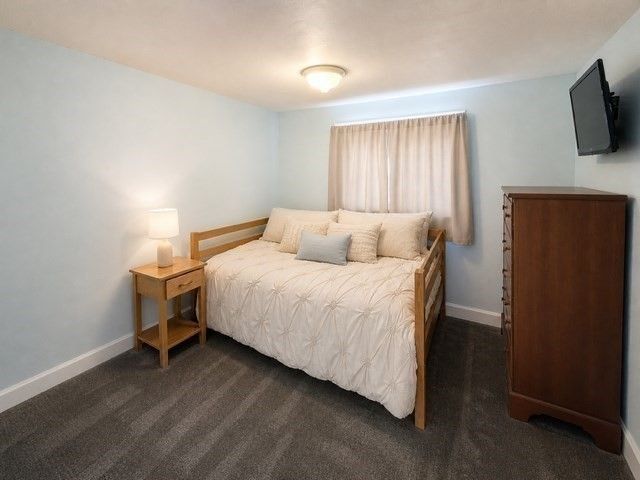 8 Macarthur Lane 8, Marshfield, MA 02050