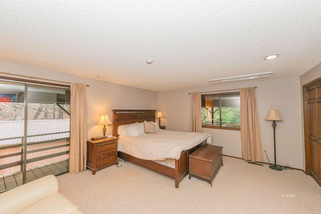 399 & 410 Lake Forest Drive, Trinity Center, CA 96091