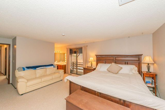 399 & 410 Lake Forest Drive, Trinity Center, CA 96091