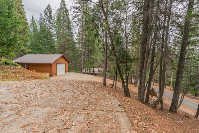 399 & 410 Lake Forest Drive, Trinity Center, CA 96091