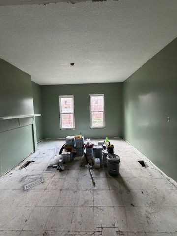 740 Charlotte Street, Davenport, IA 52803