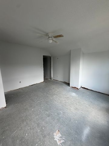 740 Charlotte Street, Davenport, IA 52803