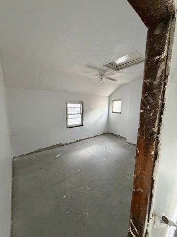 740 Charlotte Street, Davenport, IA 52803