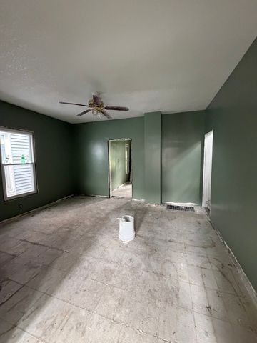 740 Charlotte Street, Davenport, IA 52803