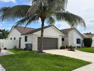 8843 SW 16th Street, Boca Raton, FL 33433