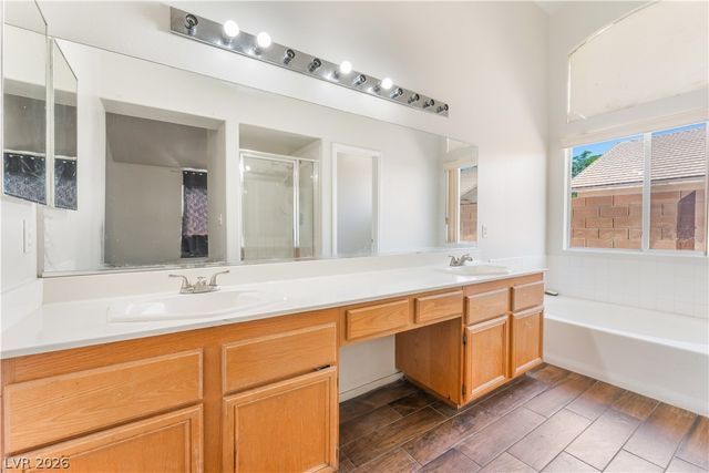 2816 Evelyn Lake Court, Las Vegas, NV 89108