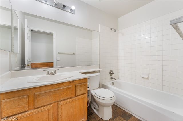 2816 Evelyn Lake Court, Las Vegas, NV 89108