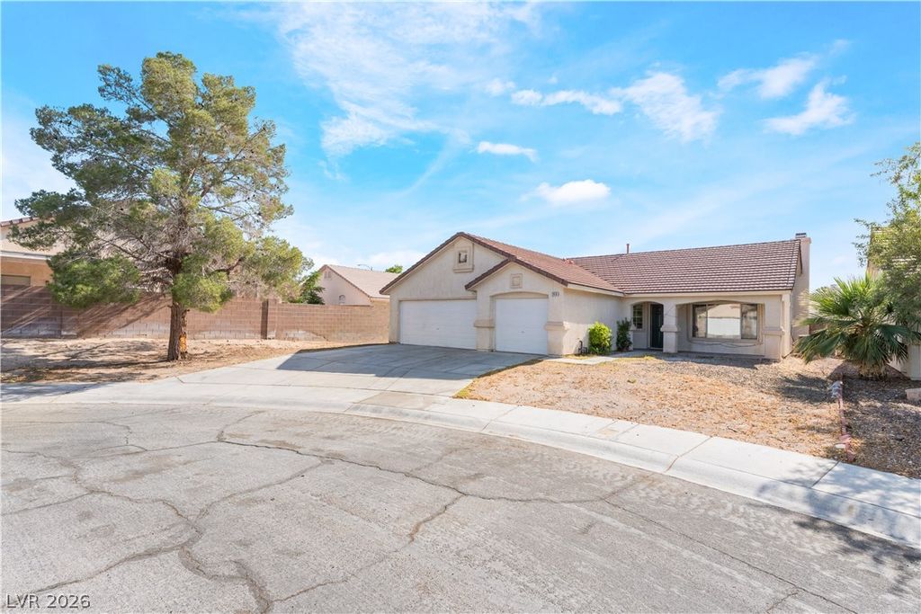 2816 Evelyn Lake Court, Las Vegas, NV 89108