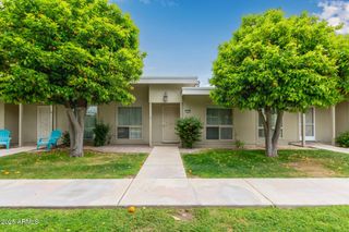 10050 W LANCASTER Drive, Sun City, AZ 85351