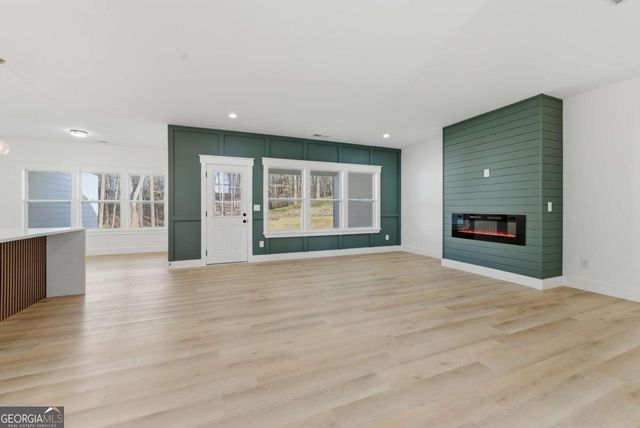 177 Summit Ridge Drive SE, Cartersville, GA 30120