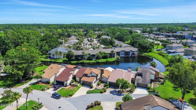9241 WINGED FOOT Lane, Jacksonville, FL 32256
