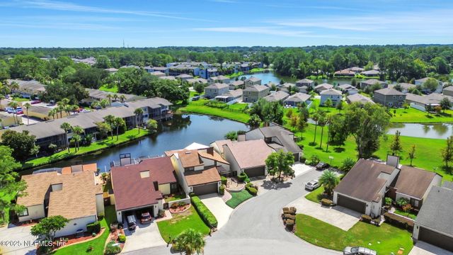 9241 WINGED FOOT Lane, Jacksonville, FL 32256