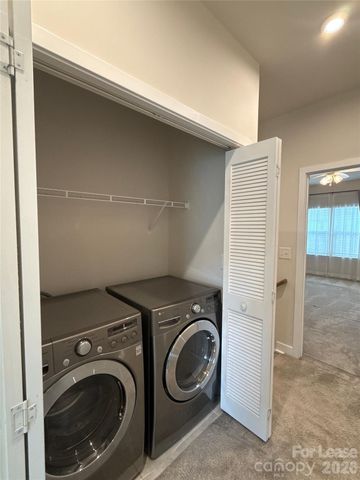 324 Chattooga Way, Charlotte, NC 28211