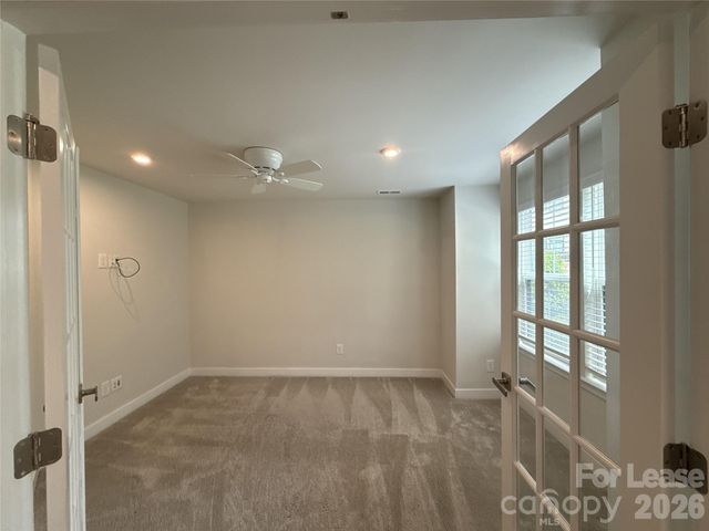 324 Chattooga Way, Charlotte, NC 28211