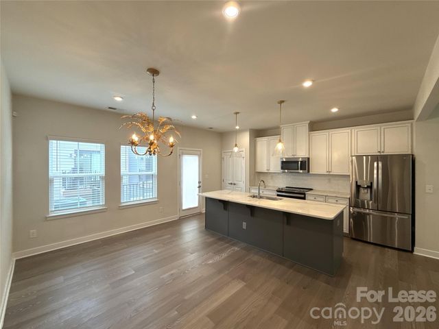 324 Chattooga Way, Charlotte, NC 28211