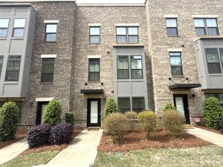 324 Chattooga Way, Charlotte, NC 28211