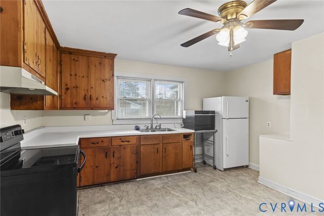 8704 Three Notch Rd, Louisa, VA 23093