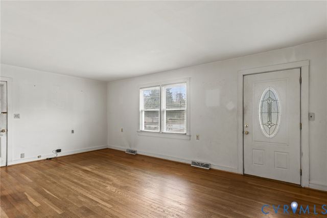 8704 Three Notch Rd, Louisa, VA 23093