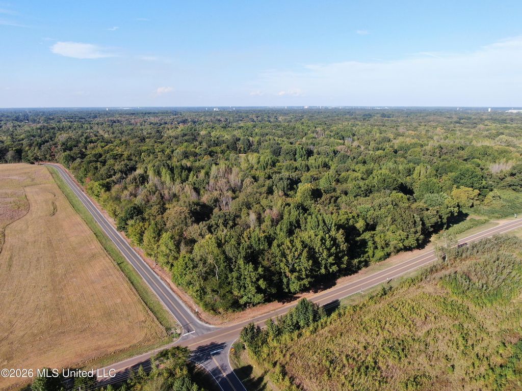 15 Tulane Road, Nesbit, MS 38651 — photo 4