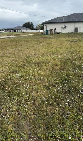 620 NW 28th St, Cape Coral, FL 33993