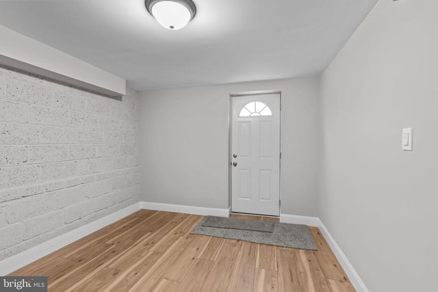 2837 ANGUS RD, Philadelphia, PA 19114