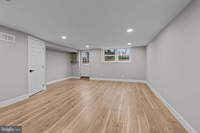 2837 ANGUS RD, Philadelphia, PA 19114