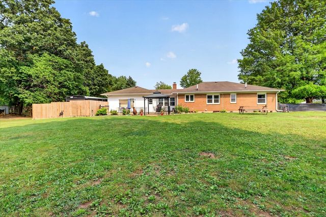 6734 Oakland Drive, Portage, MI 49024