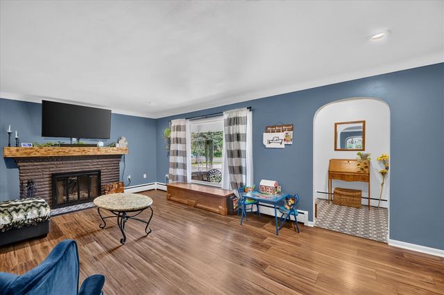 6734 Oakland Drive, Portage, MI 49024