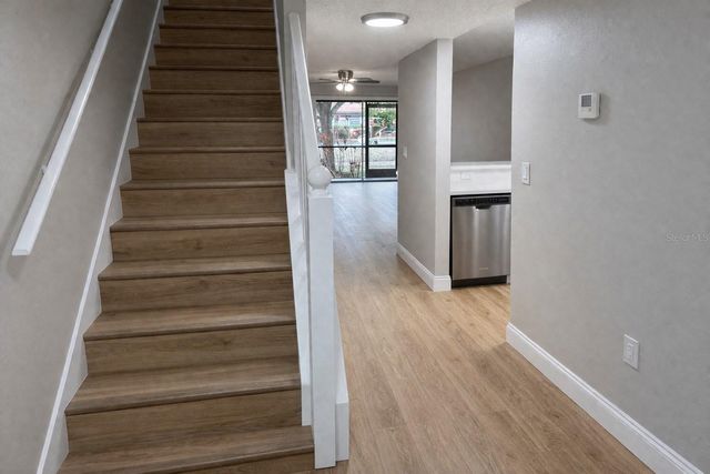 14639 PAR CLUB CIRCLE, Tampa, FL 33618