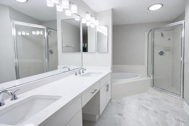 14639 PAR CLUB CIRCLE, Tampa, FL 33618