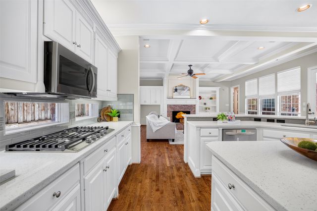 4911 Holly Tree Drive, Dallas, TX 75287
