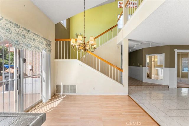 38242 7th West, Palmdale, CA 93551