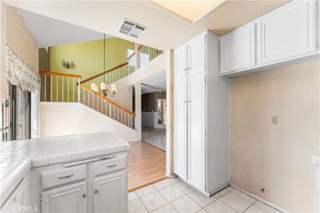 38242 7th West, Palmdale, CA 93551