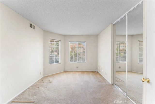 38242 7th West, Palmdale, CA 93551