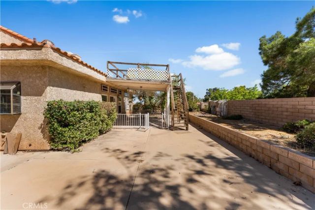 38242 7th West, Palmdale, CA 93551