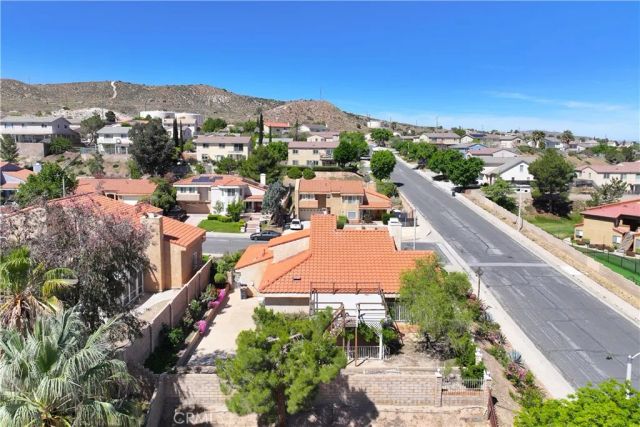 38242 7th West, Palmdale, CA 93551
