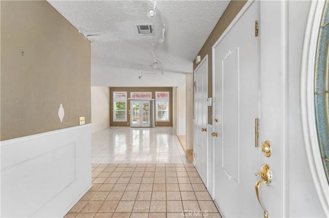 38242 7th West, Palmdale, CA 93551