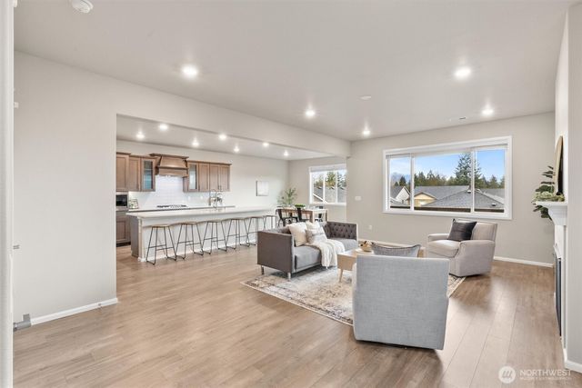 906 121st Avenue SE, Lake Stevens, WA 98258