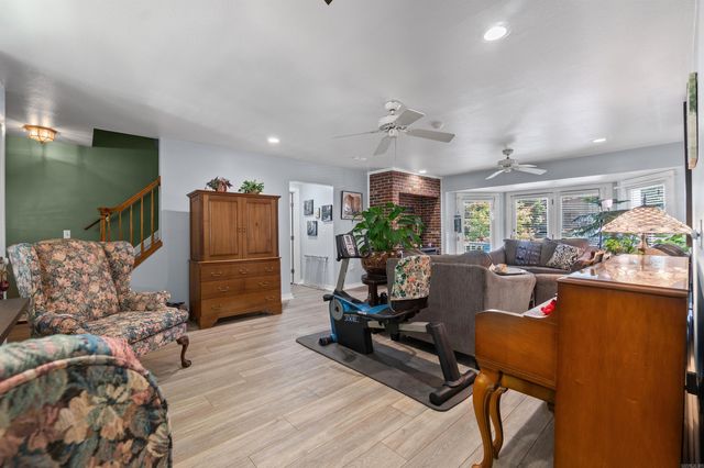 1044 Whipporwill Lane, Mountain View, AR 72560