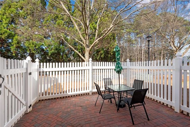 8310 Parker Place, Roswell, GA 30076