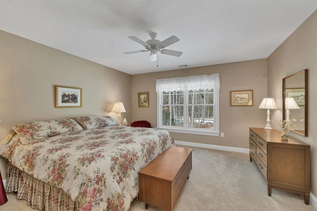 27 Abenaukee Drive, Wolfeboro, NH 03894