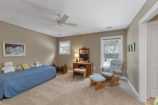 27 Abenaukee Drive, Wolfeboro, NH 03894