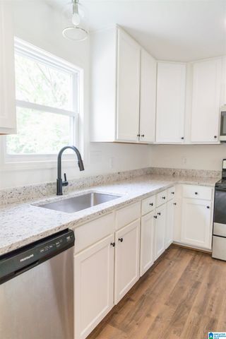 732 CROSSCREEK TRAIL, Pelham, AL 35124