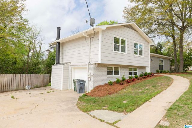 732 CROSSCREEK TRAIL, Pelham, AL 35124