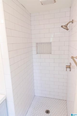 732 CROSSCREEK TRAIL, Pelham, AL 35124