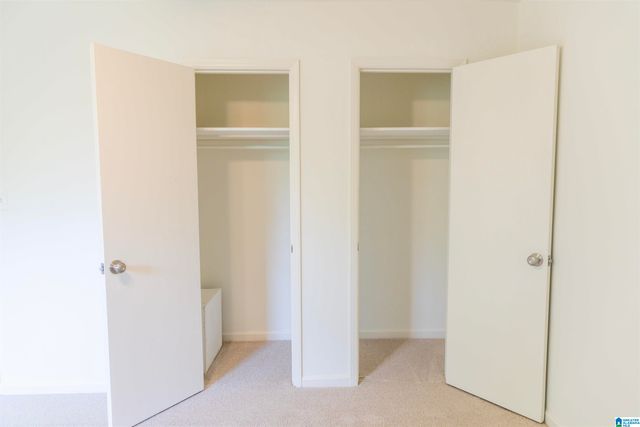 732 CROSSCREEK TRAIL, Pelham, AL 35124