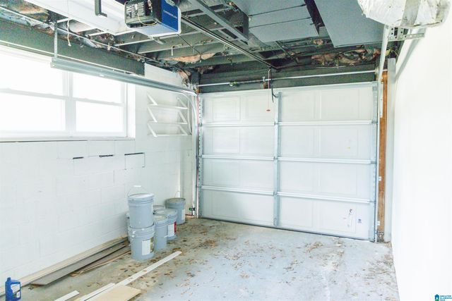 732 CROSSCREEK TRAIL, Pelham, AL 35124