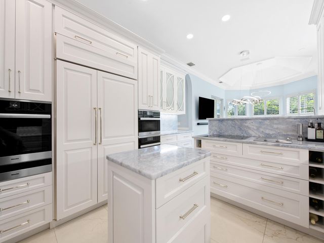 2370 Deer Creek Trail, Deerfield Beach, FL 33442