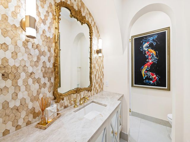 2370 Deer Creek Trail, Deerfield Beach, FL 33442