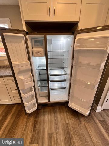 1111 WILL O BROOK DR, Pasadena, MD 21122